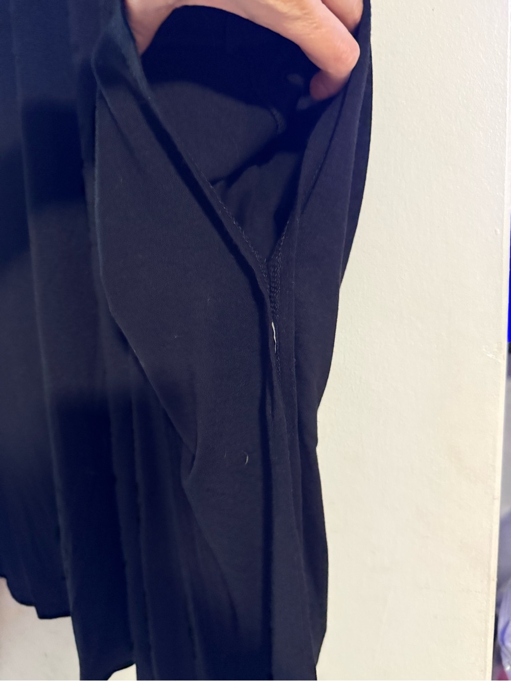 Three Bird Nest Black Oversized Draped V-Neck Top Size XL - NWOT - Picture 6 of 6